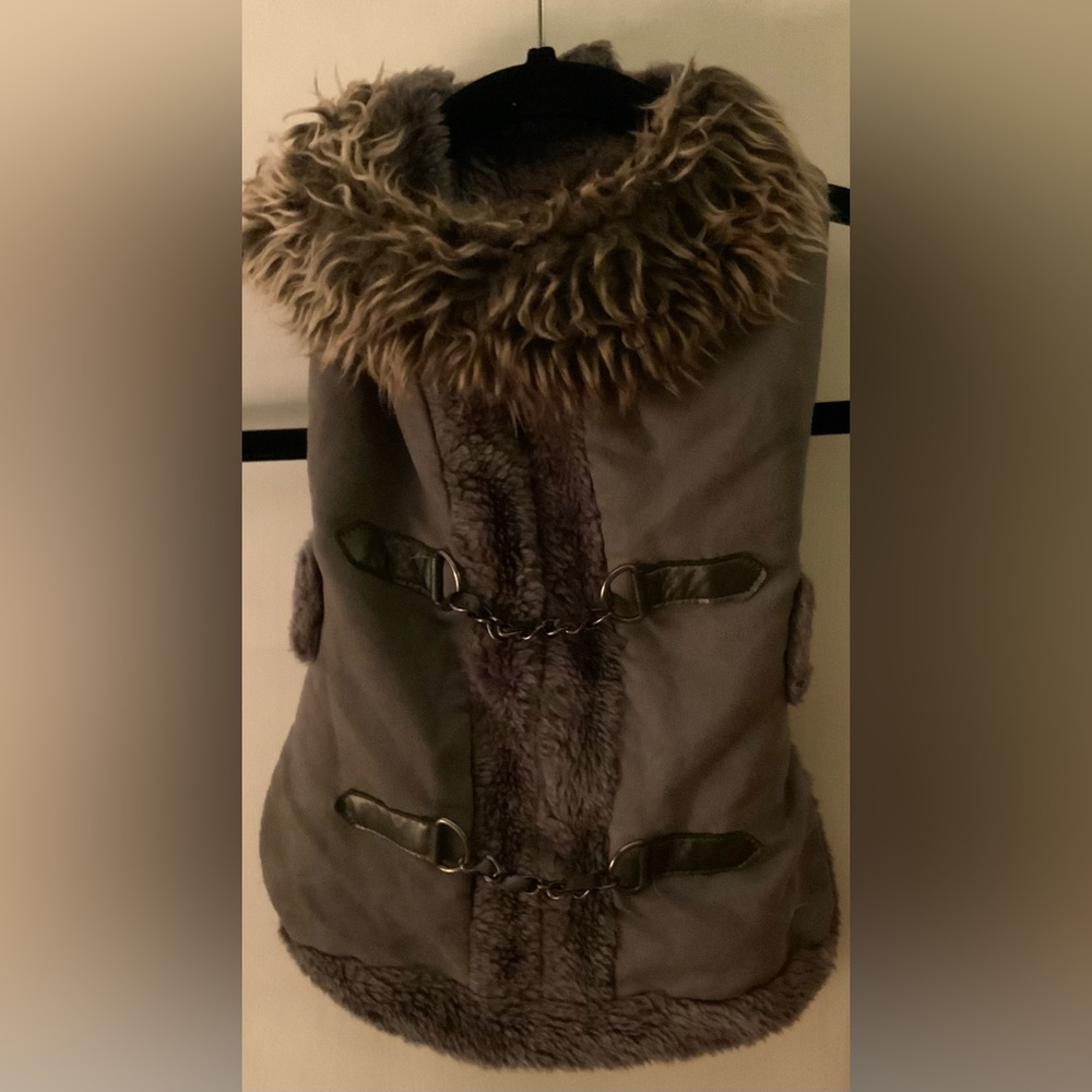 Gray faux suede dog vest with faux fur collar and buckle details